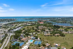 674 Bird Bay Cir, Venice, FL 34285 - Photo 32