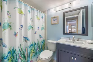 634 Bird Bay Dr E, Venice, FL 34285 - Photo 26
