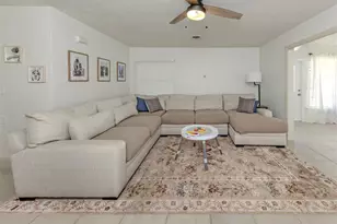 929 Cypress Ave, Venice, FL 34285 - Photo 8