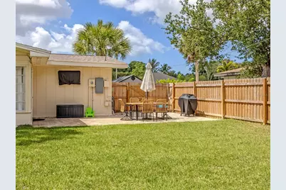 929 Cypress Avenue, Venice, FL 34285 - Photo 24