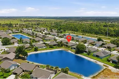445 Tomoka Drive, Englewood, FL 34223 - Photo 4
