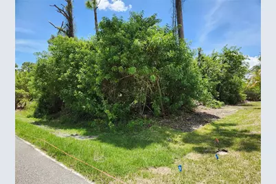 2513 Woodyglen Street, Port Charlotte, FL 33948 - Photo 2