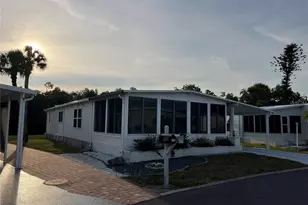 825 Jolanda Cir, Venice, FL 34285 - Photo 2