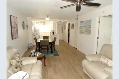 649 Tamiami Trail S #305, Venice, FL 34285 - Photo 6