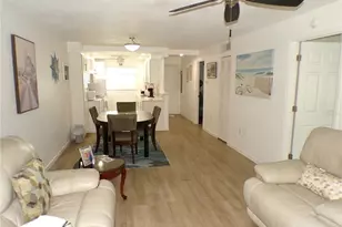 649 Tamiami Trail S, Venice, FL 34285 - Photo 6