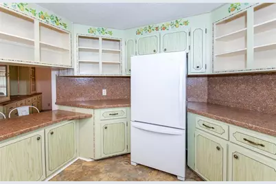 878 Jolanda Circle, Venice, FL 34285 - Photo 8