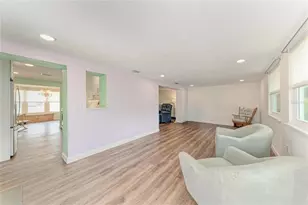 2317 S Tuttle Ave, Sarasota, FL 34239 - Photo 30