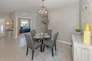 1629 Monarch Dr, Venice, FL 34293 - Photo 10