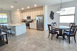 10825 Tarflower Dr, Venice, FL 34293 - Photo 14