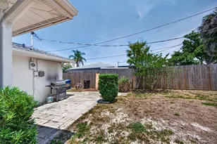 532 Center Rd, Venice, FL 34285 - Photo 50