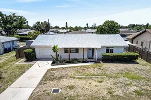 532 Center Rd, Venice, FL 34285 - Photo 8