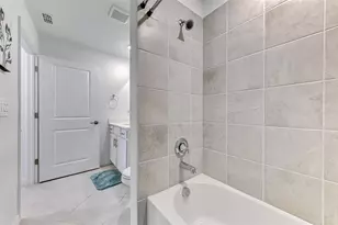 17625 Opal Sand Dr, Venice, FL 34293 - Photo 32
