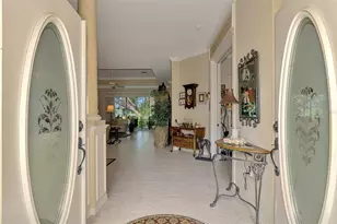 625 Misty Pine Dr, Venice, FL 34292 - Photo 4