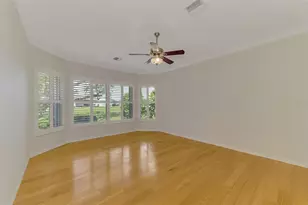 625 Misty Pine Dr, Venice, FL 34292 - Photo 32