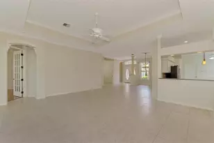 625 Misty Pine Dr, Venice, FL 34292 - Photo 16