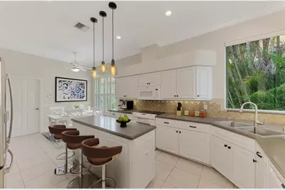 625 Misty Pine Drive, Venice, FL 34292 - Photo 20