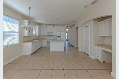 11626 Dancing River Drive, Venice, FL 34292 - Photo 8