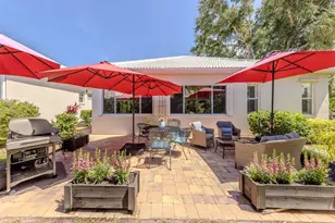 1102 Southlake Ct, Venice, FL 34285 - Photo 16
