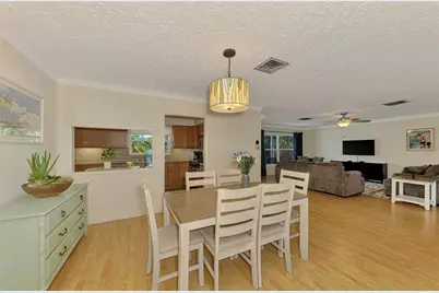 3078 Spencer Lane, Sarasota, FL 34239 - Photo 18