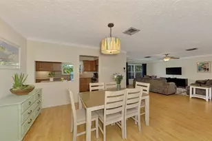 3078 Spencer Ln, Sarasota, FL 34239 - Photo 18