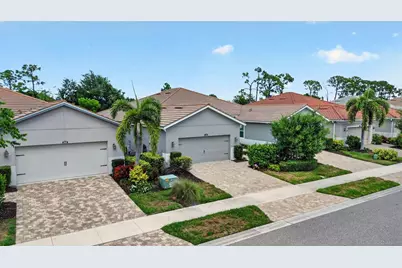 12020 Tapestry Lane, Venice, FL 34293 - Photo 2