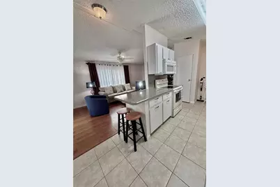 615 S Green Circle, Venice, FL 34285 - Photo 6