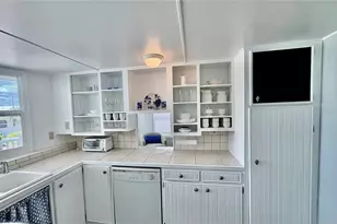 603 S Green Cir, Venice, FL 34285 - Photo 4
