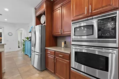 613 Indiana Avenue, Nokomis, FL 34275 - Photo 12