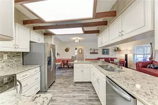 1768 Banyan Dr, Venice, FL 34293 - Photo 4
