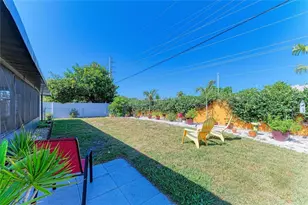 1768 Banyan Dr, Venice, FL 34293 - Photo 38