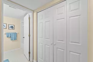 9330 Clubside Cir, Sarasota, FL 34238 - Photo 24