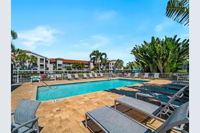 9330 Clubside Circle #3207, Sarasota, FL 34238 - Photo 8