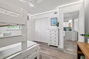 437 Cerromar Ln, Venice, FL 34293 - Photo 32