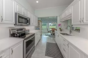 417 Wellington Ct, Venice, FL 34292 - Photo 14