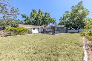 381 Falkland Rd, Venice, FL 34293 - Photo 22