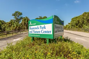 381 Falkland Rd, Venice, FL 34293 - Photo 22