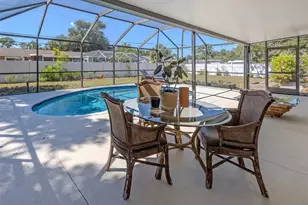 381 Falkland Rd, Venice, FL 34293 - Photo 18