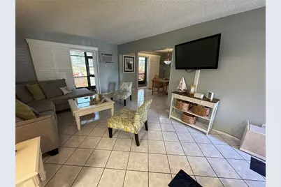 111 Airport Avenue W #107, Venice, FL 34285 - Photo 8
