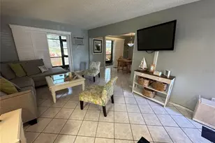 111 Airport Ave W, Venice, FL 34285 - Photo 8