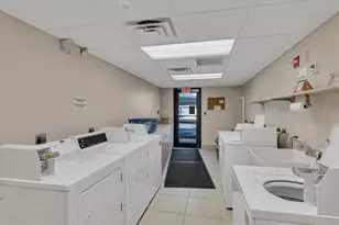 629 Alhambra Rd, Venice, FL 34285 - Photo 34