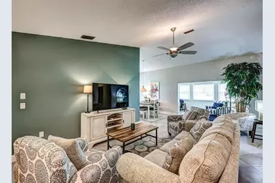 130 Southampton Place #360, Venice, FL 34293 - Photo 6