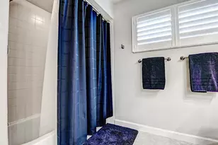 130 Southampton Pl, Venice, FL 34293 - Photo 20
