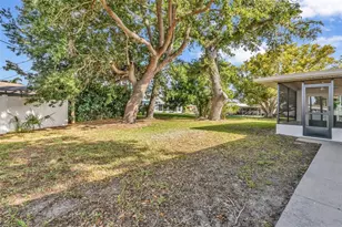 483 Sunnyside Dr, Venice, FL 34293 - Photo 32