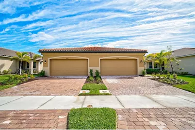 20724 Galileo Place, Venice, FL 34293 - Photo 4