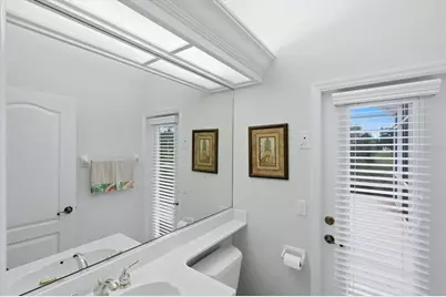 401 Marsh Creek Road, Venice, FL 34292 - Photo 18