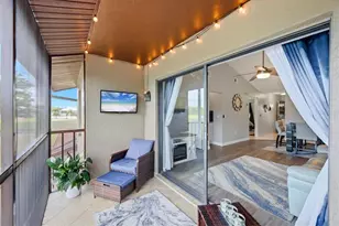 931 Capri Isles Blvd, Venice, FL 34292 - Photo 14