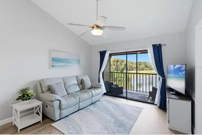 931 Capri Isles Boulevard #32, Venice, FL 34292 - Photo 8
