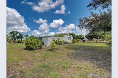3331 Goldfinch Lane, Englewood, FL 34224 - Photo 14