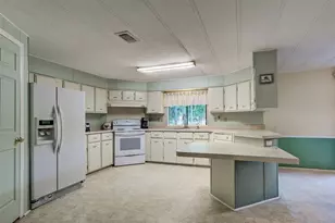 3331 Goldfinch Ln, Englewood, FL 34224 - Photo 26