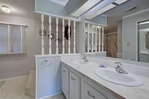 3331 Goldfinch Ln, Englewood, FL 34224 - Photo 40